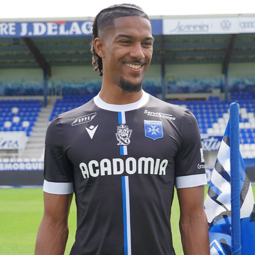 MAILLOT EXTERIEUR ADULTE AVEC SPONSORS 23/24