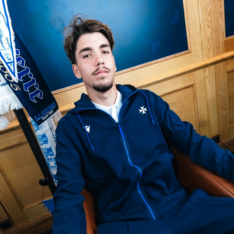 VESTE À CAPUCHE DE SORTIE ENFANT 25/26